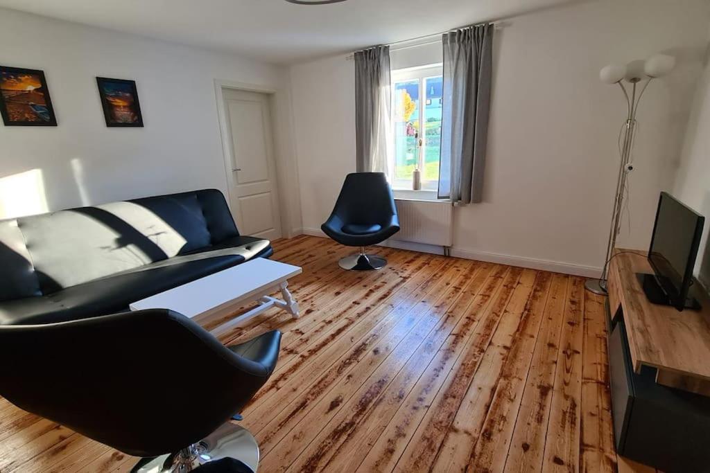 Grosszuegige Wohnung Auf Dem Hof Historischen Muehle Holzhausen  Buitenkant foto